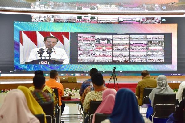 Presiden Jokowi Luncurkan Bantuan Tunai 2021, Edy Rahmayadi Pastikan Bantuan Langsung Diterima Masyarakat